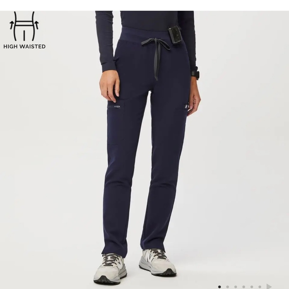 COPY - COPY - FIGS High Waisted Yola Skinny Scrub Pants